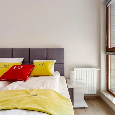 Apartment Eu - Zajezdnia - 2 Km Od Morza, Blisko Przystanku Tramwajowego *