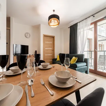 Eu - Zajezdnia - 2 Km Od Morza, Blisko Przystanku Tramwajowego Appartement Gdańsk