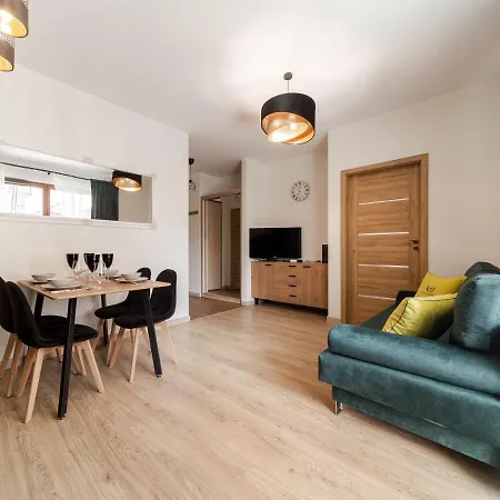 Eu - Zajezdnia - 2 Km Od Morza, Blisko Przystanku Tramwajowego Appartement